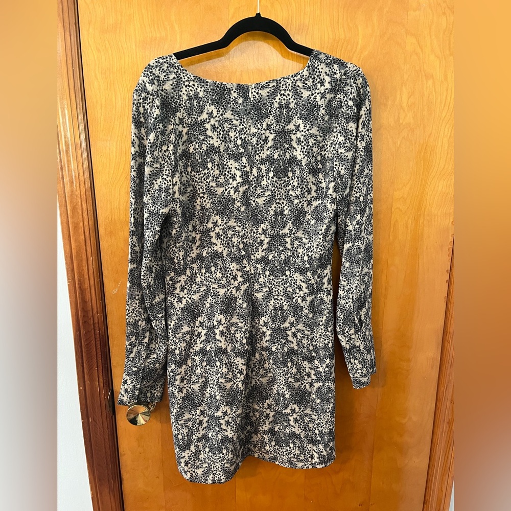Backyard Roses Amelia Dress - Picture 4 of 6